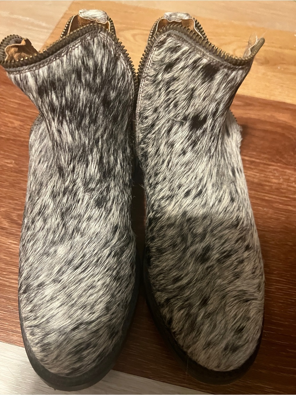 Matisse Black & White Haircalf Zip Ankle Boots